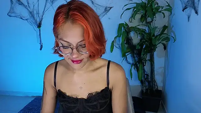 Snapshot of alejandrajade chatting on October 2025 09:22:02 AM alejandrajade online show from October 2025 09:22:02 AM