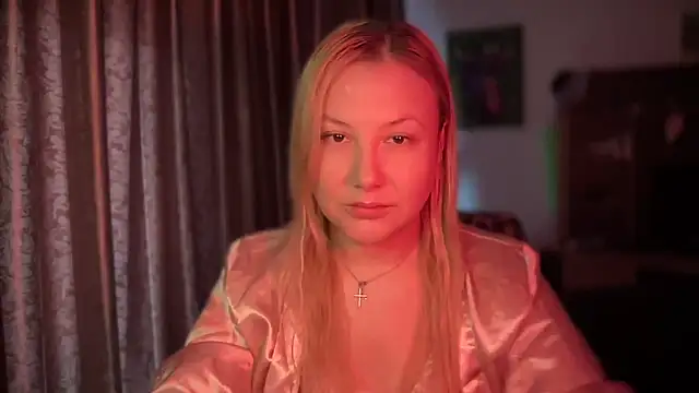 BikiHellena online show from November 2025 08:24:01 AM