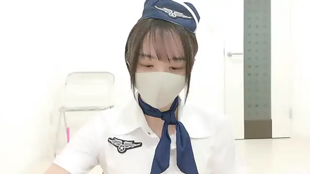  Mia land  online show from November 2025 01:14:02 PM