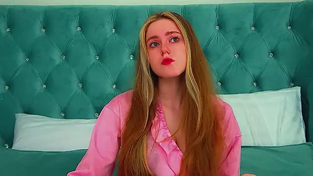 Snapshot of LexiBookwell chatting on March 2026 06:21:01 AM LexiBookwell online show from March 2026 06:21:01 AM