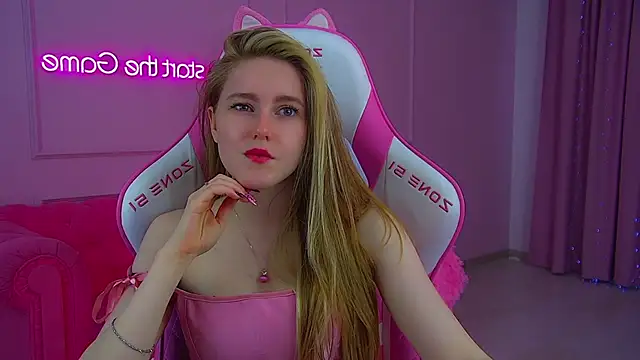 Snapshot of LexiBookwell chatting on March 2026 06:28:02 AM LexiBookwell online show from March 2026 06:28:02 AM