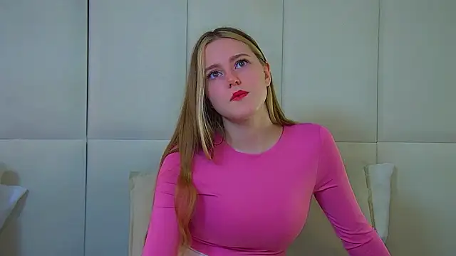 Snapshot of LexiBookwell chatting on March 2026 05:22:02 AM LexiBookwell online show from March 2026 05:22:02 AM