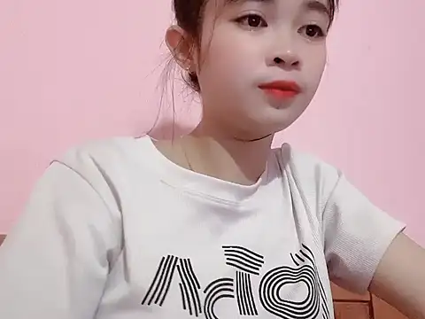 Suna7383 online show from October 2025 03:53:01 PM