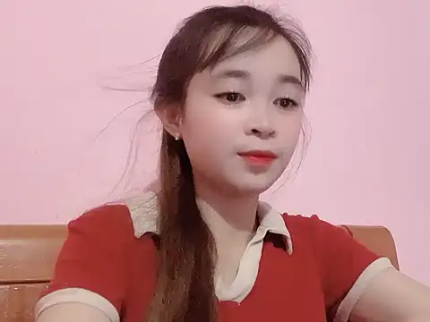 Suna7383 online show from October 2025 05:24:02 PM