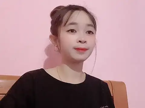 Suna7383 online show from October 2025 05:23:02 PM