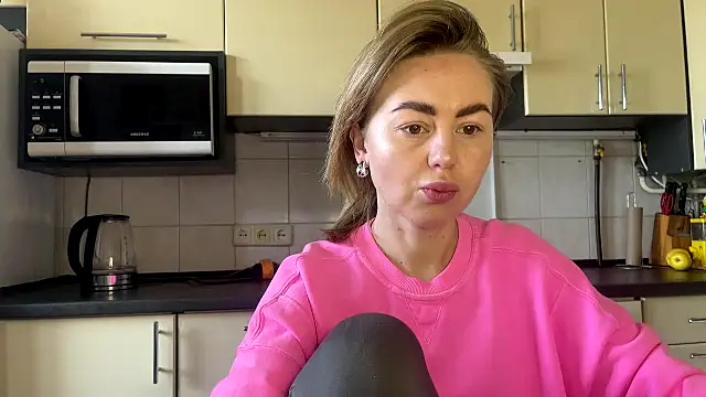 MartaLuna  online show from March 2026 10:40:01 AM