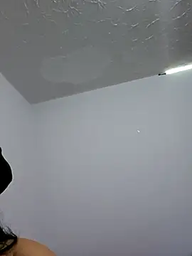 Snapshot of MaoMaoLa chatting on November 2025 05:51:01 AM MaoMaoLa online show from November 2025 05:51:01 AM