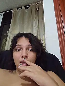 Snapshot of MaoMaoLa chatting on November 2025 04:59:02 AM MaoMaoLa online show from November 2025 04:59:02 AM