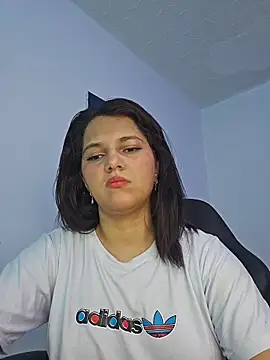 Snapshot of MaoMaoLa chatting on November 2025 08:24:02 PM MaoMaoLa online show from November 2025 08:24:02 PM