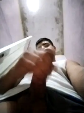 Snapshot of reycam97 chatting on March 2026 04:51:02 AM reycam97 online show from March 2026 04:51:02 AM