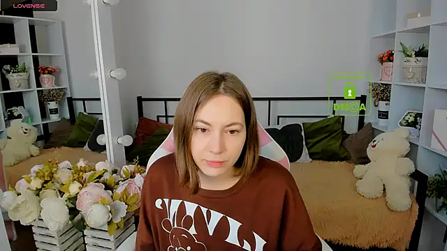 Elma Lily online show from December 2025 07:25:02 AM