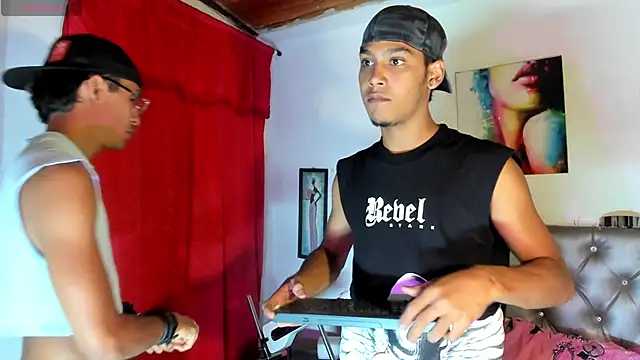 Snapshot of xxKamadevaxx chatting on April 2026 06:03:02 AM xxKamadevaxx online show from April 2026 06:03:02 AM