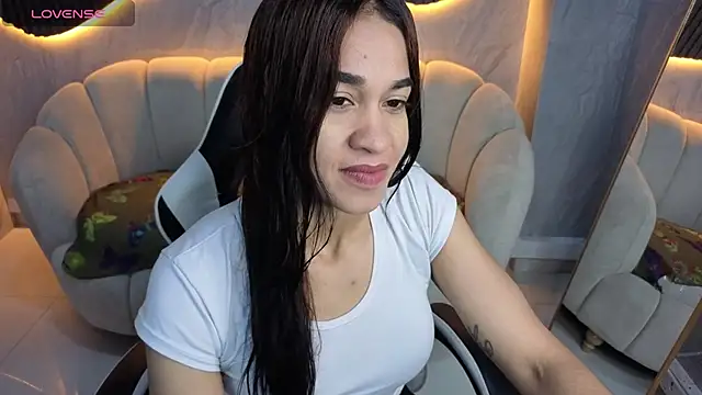 Maia Tx online show from September 2025 12:43:02 PM