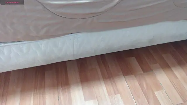 Snapshot of Shantal__G chatting on October 2025 05:19:02 PM Shantal G online show from October 2025 05:19:02 PM