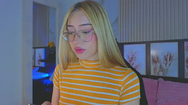 tokyoluu online show from October 2025 07:55:01 PM