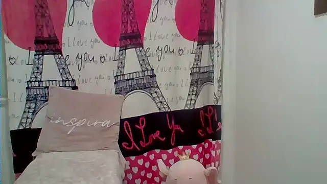 Snapshot of Venusina_07 chatting on April 2026 07:45:01 AM Venusina 07 online show from April 2026 07:45:01 AM