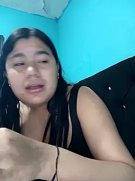 Snapshot of April_Becker chatting on April 2026 02:33:01 AM April Becker online show from April 2026 02:33:01 AM