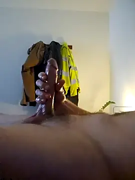 Snapshot of MrWest1887 chatting on September 2025 09:09:01 PM MrWest1887 online show from September 2025 09:09:01 PM