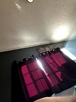 Snapshot of busnfatnutsLildee chatting on November 2025 05:23:01 PM busnfatnutsLildee online show from November 2025 05:23:01 PM