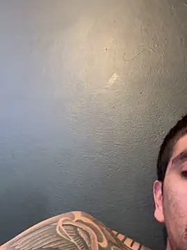 Snapshot of busnfatnutsLildee chatting on November 2025 04:51:02 PM busnfatnutsLildee online show from November 2025 04:51:02 PM