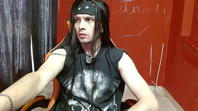 stvn hot online show from October 2025 08:40:02 PM