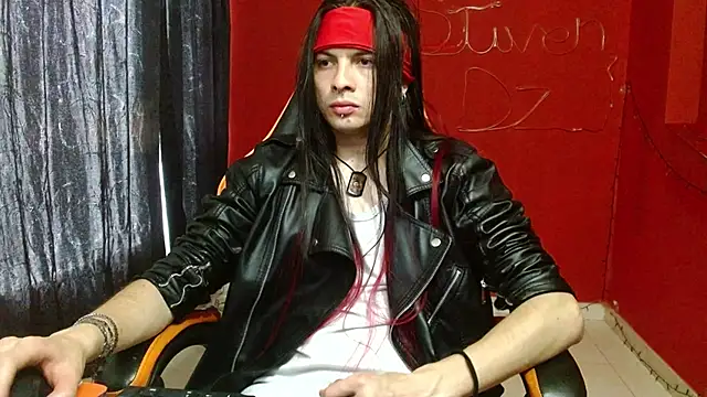 Snapshot of stvn_hot chatting on April 2026 05:31:02 PM stvn hot online show from April 2026 05:31:02 PM