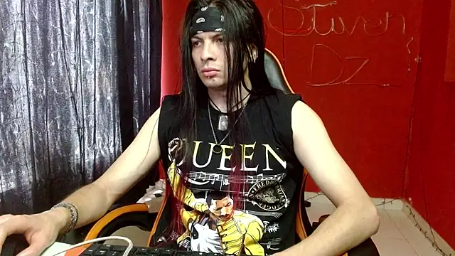 Snapshot of stvn_hot chatting on April 2026 05:36:01 PM stvn hot online show from April 2026 05:36:01 PM