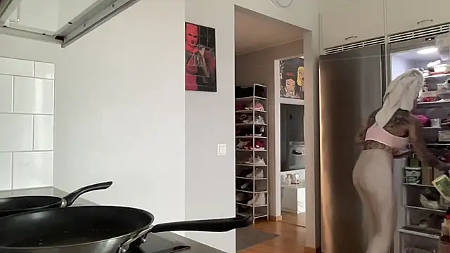 paulinaalatalo online show from March 2026 09:15:01 AM