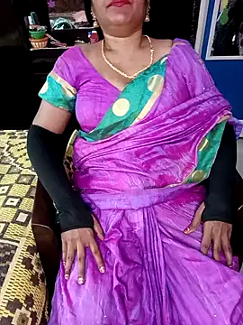 Snapshot of KannadaTamilTeluguBeauty chatting on November 2025 06:35:02 AM KannadaTamilTeluguBeauty online show from November 2025 06:35:02 AM