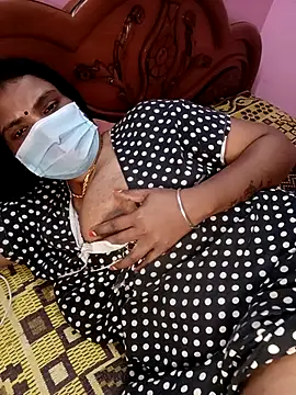 Snapshot of KannadaTamilTeluguBeauty chatting on December 2025 12:09:02 AM KannadaTamilTeluguBeauty online show from December 2025 12:09:02 AM