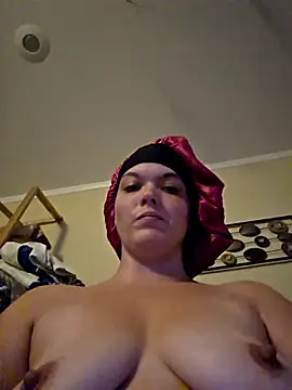 Snapshot of powhatanqueen chatting on October 2025 10:09:01 PM powhatanqueen online show from October 2025 10:09:01 PM