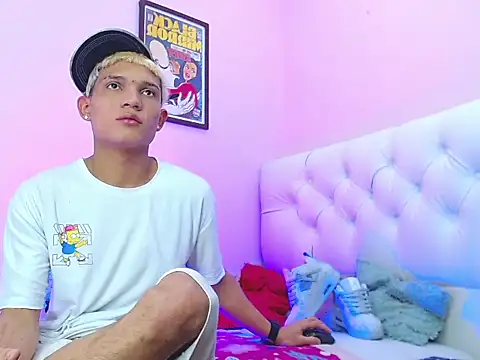 EL VENEZOLANO 22CM online show from November 2025 05:50:02 AM