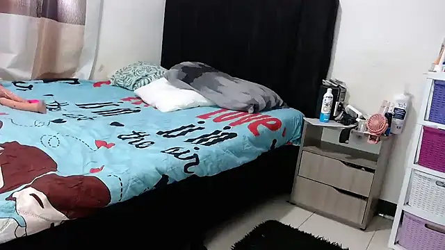 preciosa 15 online show from February 2026 09:09:02 PM