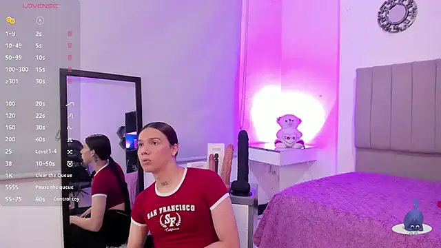 Snapshot of Almaazz chatting on November 2025 12:29:02 PM Almaazz online show from November 2025 12:29:02 PM