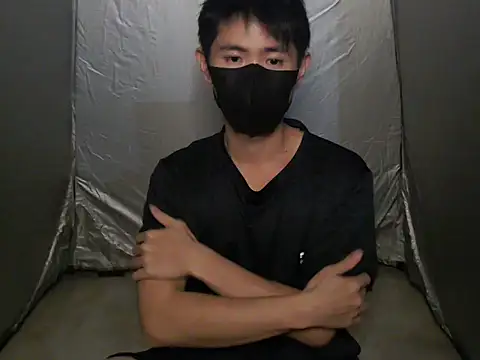 Snapshot of hayato1995 chatting on April 2026 03:07:02 PM hayato1995 online show from April 2026 03:07:02 PM