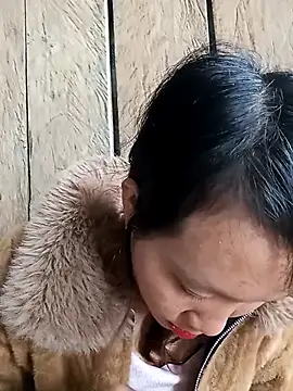 bonnie-00 online show from December 2025 02:28:01 AM