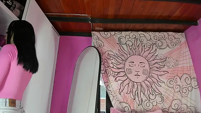 Snapshot of Missmoonstar chatting on September 2025 10:14:01 PM Missmoonstar online show from September 2025 10:14:01 PM