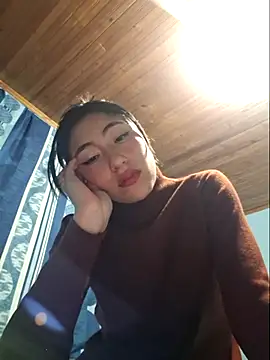 Snapshot of Sullyoonn chatting on March 2026 03:33:01 AM Sullyoonn online show from March 2026 03:33:01 AM