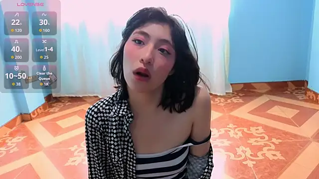 Snapshot of Sullyoonn chatting on March 2026 05:13:02 PM Sullyoonn online show from March 2026 05:13:02 PM