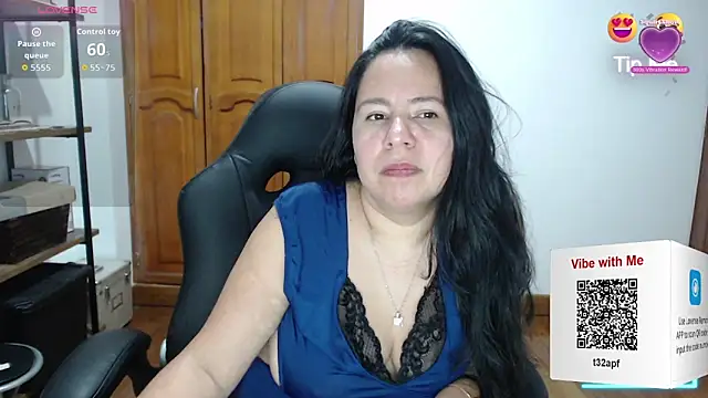 Snapshot of alexandraa19 chatting on September 2025 03:32:02 AM alexandraa19 online show from September 2025 03:32:02 AM