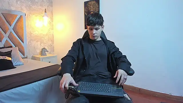 kraven lust online show from April 2026 03:05:01 AM