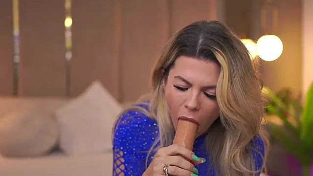 Snapshot of CamilaStarr chatting on February 2026 07:42:02 PM CamilaStarr online show from February 2026 07:42:02 PM