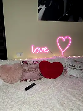 Snapshot of adelabby9 chatting on September 2025 02:00:01 PM adelabby9 online show from September 2025 02:00:01 PM