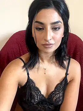 Snapshot of Mia_spicyy chatting on October 2025 10:23:02 AM Mia spicyy online show from October 2025 10:23:02 AM