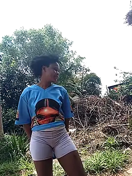 BlondieBitch online show from April 2026 09:10:02 AM