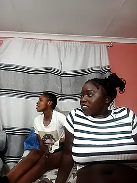 Snapshot of SweetNicky_01 chatting on November 2025 06:30:01 PM SweetNicky 01 online show from November 2025 06:30:01 PM