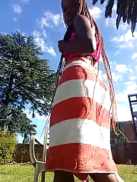 Snapshot of SweetNicky_01 chatting on November 2025 05:29:02 AM SweetNicky 01 online show from November 2025 05:29:02 AM