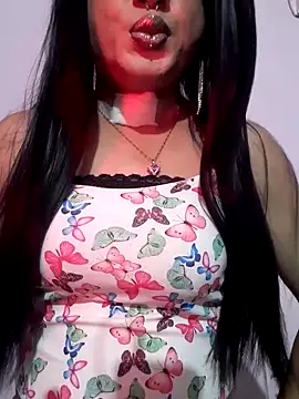 Snapshot of Cutie-Whiskey1 chatting on December 2025 06:28:01 PM Cutie-Whiskey1 online show from December 2025 06:28:01 PM