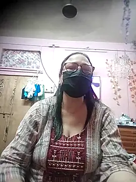 thehotlady online show from September 2025 05:16:02 PM