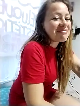 LaraCaliente online show from October 2025 10:41:01 PM